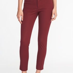 Old Navy Pixie Cut Crop Trousers